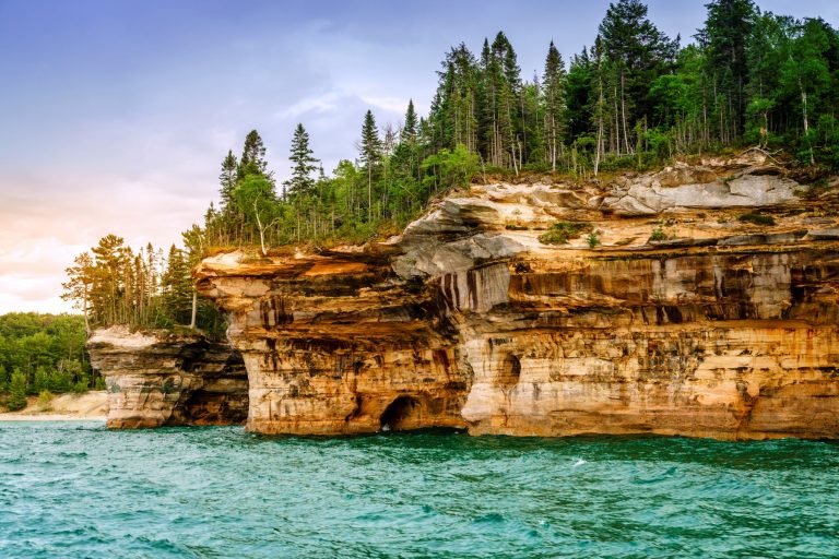 Pictured-Rocks-National-Lakeshore-3